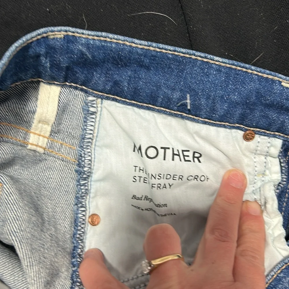 MOTHER JEANS size 25 THE INSIDER CROP STEP FRAY WOMAN TEAMING UP dark wash - Picture 13 of 16